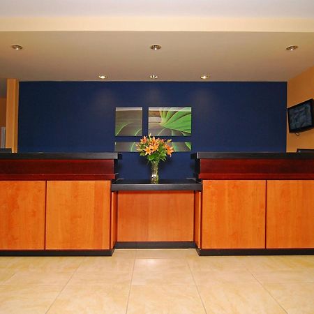 Fairfield Inn & Suites Tehachapi Dalaman gambar