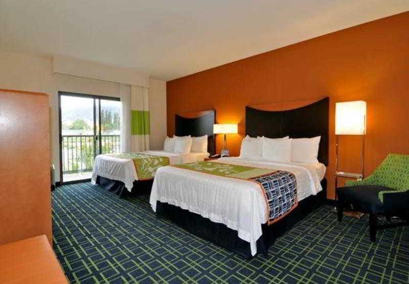 Fairfield Inn & Suites Tehachapi Bilik gambar